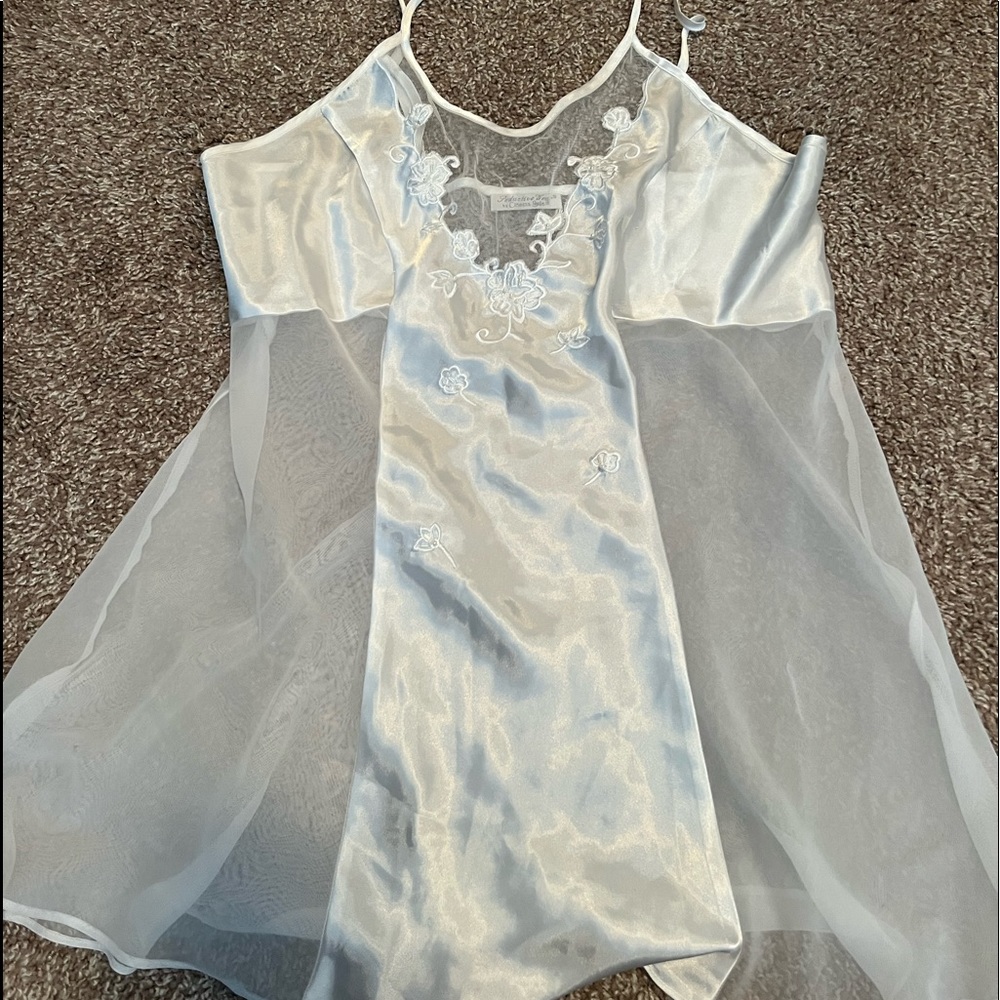 Women’s sleep ware